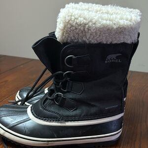 Sorel Winter Carnival Boots
